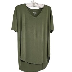 Green T-Shirt V-Neck Time & Tru Soft‎ Olive Green Top Size S EUC